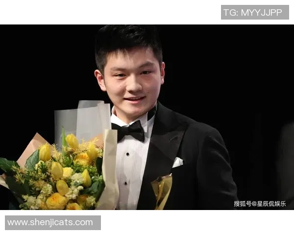 樊振东与足球球星的关系揭秘他的体育多才多艺面貌 樊振东与足球球星的关系揭秘他的体育多才多艺面貌