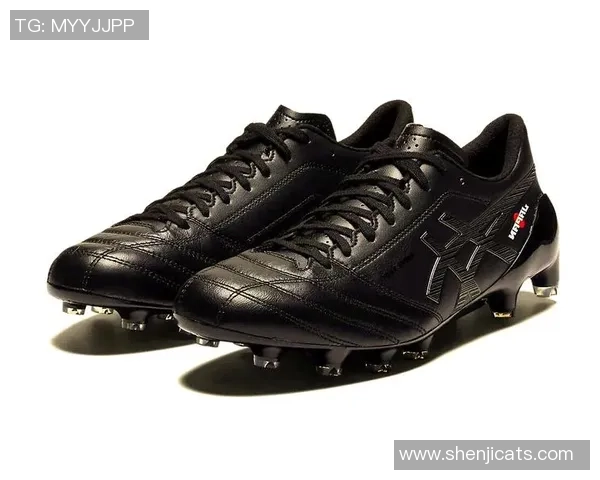 穿黑色足球鞋的球星有哪些他们的独特魅力与踢球风格解析 穿黑色足球鞋的球星有哪些他们的独特魅力与踢球风格解析