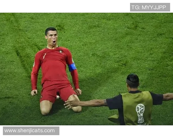 足球三大天王内马尔C罗梅西震撼球场传奇壁纸尽显锋芒 足球三大天王内马尔C罗梅西震撼球场传奇壁纸尽显锋芒