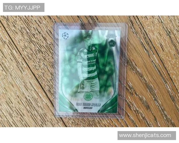 足球球星卡手提包设计独特融合经典元素 打造个性化时尚潮流配件 足球球星卡手提包设计独特融合经典元素 打造个性化时尚潮流配件